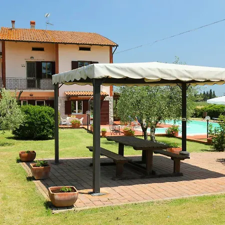 Locazione Turistica Giardino Degli Ulivi Pozzuolo